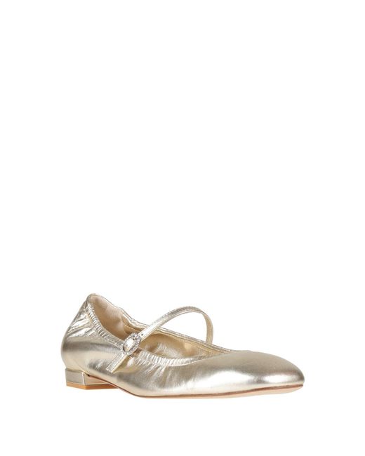 Stuart Weitzman White Ballet Flats Leather
