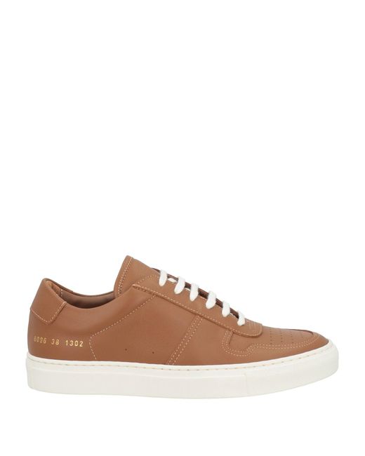 Sneakers di Common Projects in Brown