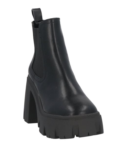 Steve Madden Black Ankle Boots