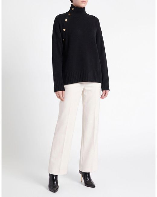 Kujten Black Turtleneck