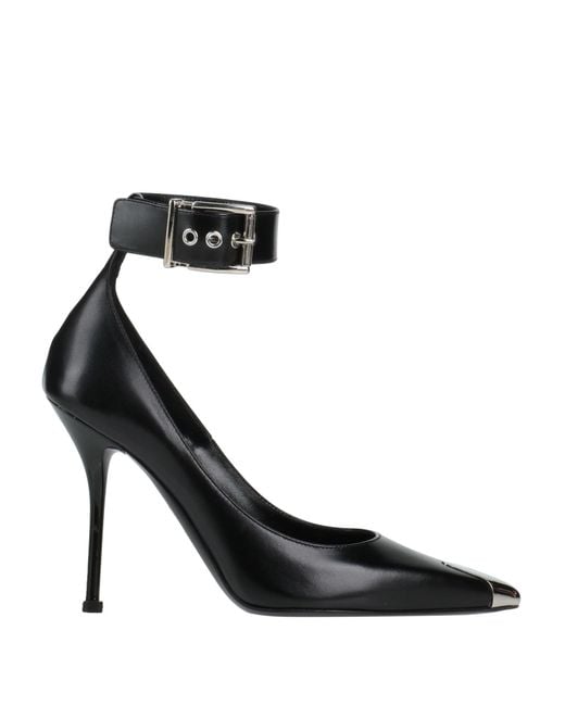McQueen Black Pumps