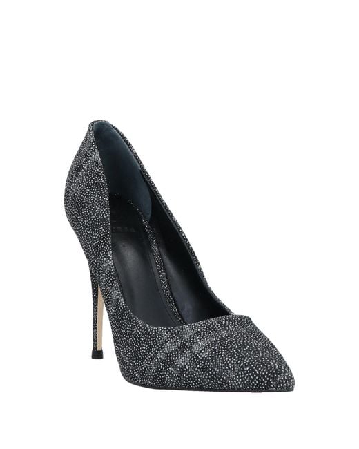 Guess Multicolor Pumps