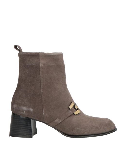 Tosca Blu Brown Ankle Boots