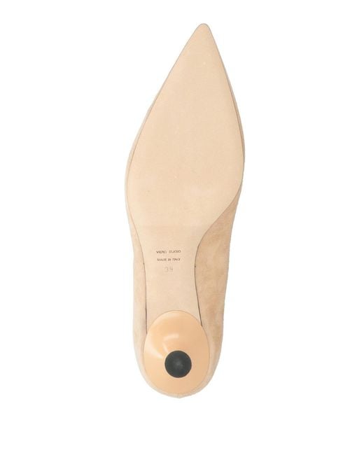 Evaluna Natural Pumps