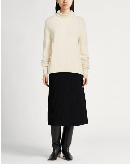 Gentry Portofino White Turtleneck