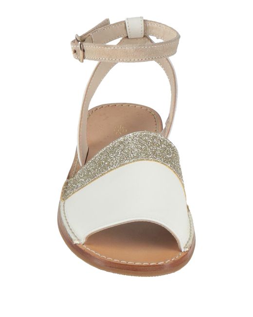 Eleventy White Sandals