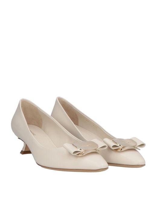 Ferragamo Natural Pumps Lambskin