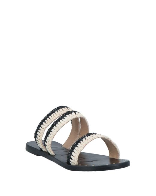 Manebí White Sandals