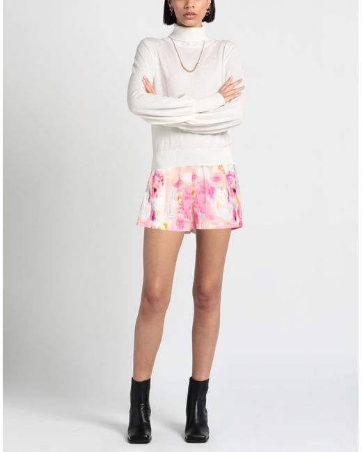 Actitude By Twinset Pink Shorts & Bermuda Shorts