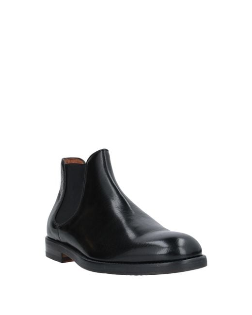 Doucal's Black Ankle Boots Soft Leather for men
