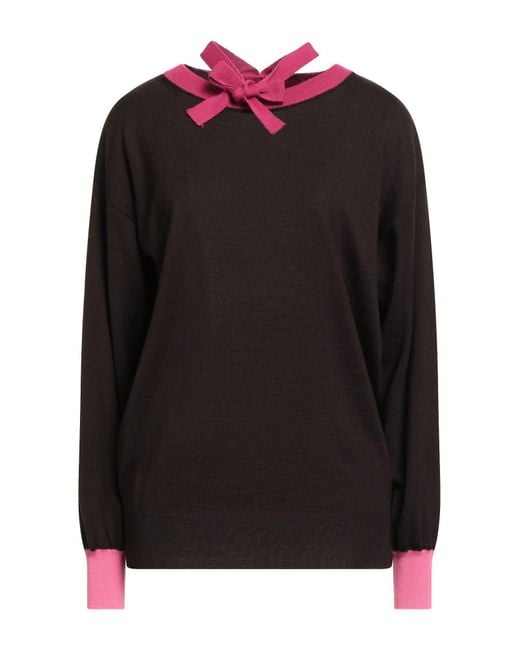 Clips More Black Pullover