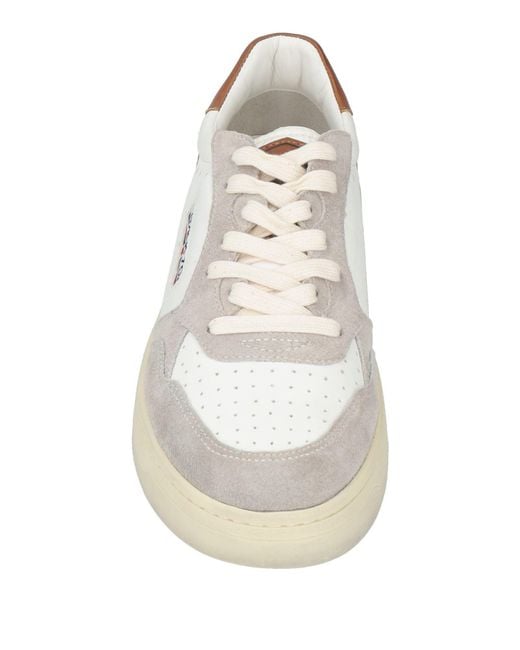 Back 70 White Trainers for men