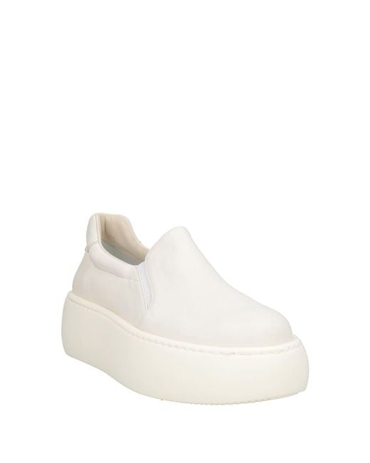 Barracuda Natural Sneakers