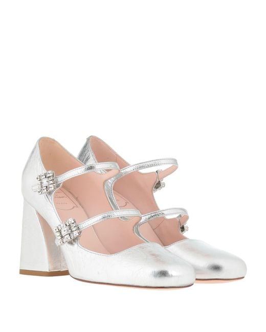 Roger Vivier White Pumps