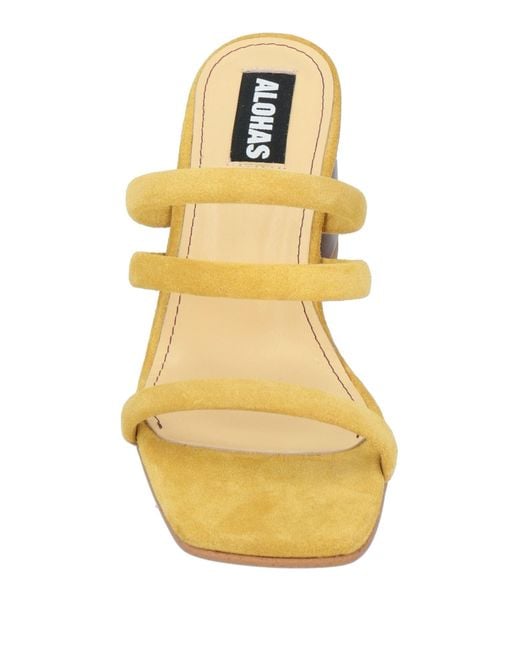Alohas Metallic Sandals