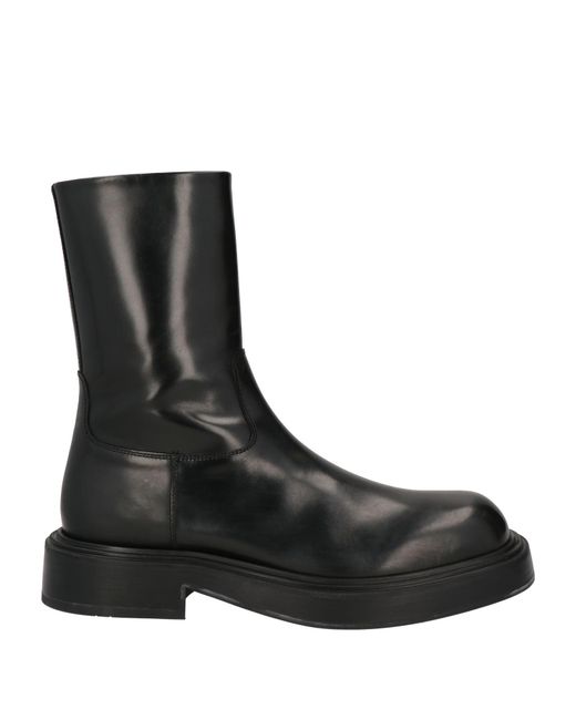 Ferragamo Stiefelette in Black für Herren