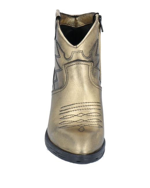 VALERIO 1966 Natural Ankle Boots