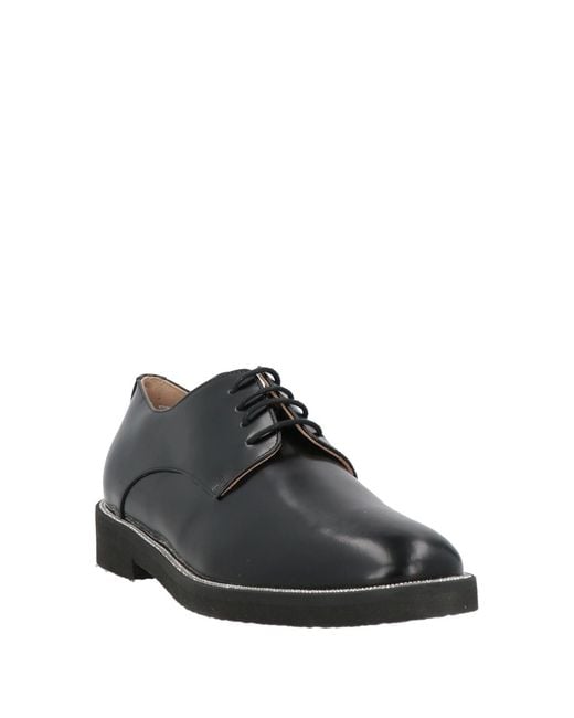 Stringate di Pollini in Black