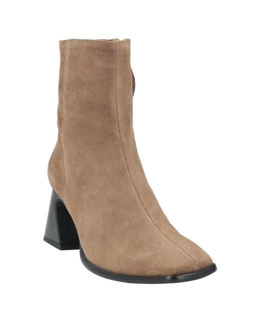 Angel Alarcon Brown Camel Ankle Boots Leather