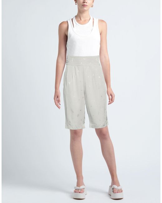 ARMANI EXCHANGE White Shorts & Bermuda Shorts