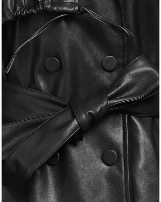 THEMOIRÈ Black Coat