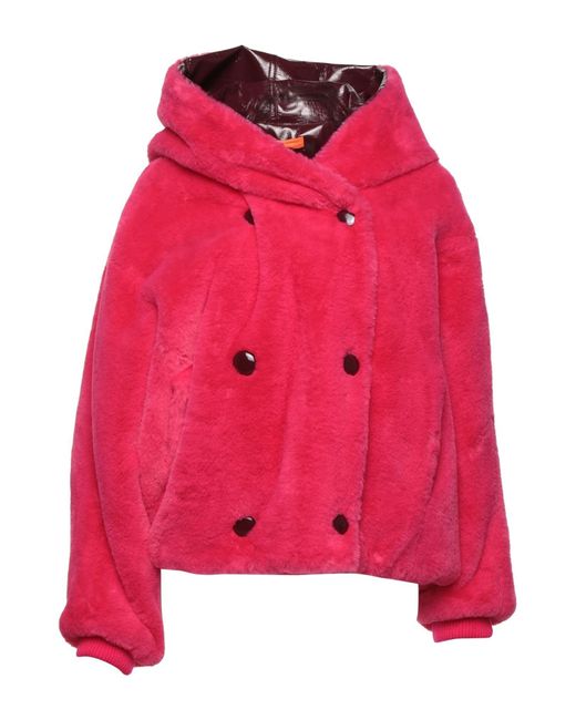 Shearling & Teddy di OOF WEAR in Red
