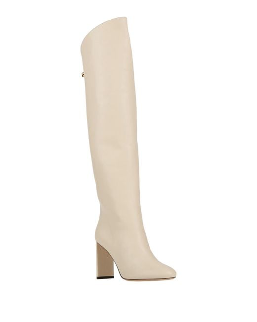 Skorpios White Boot