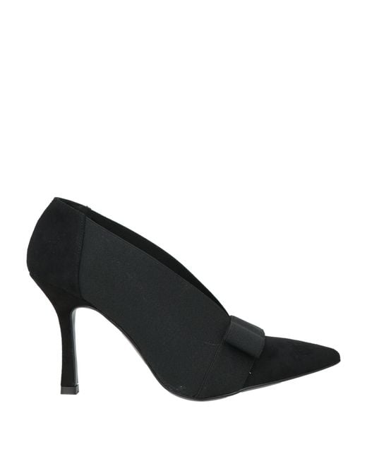 Nila & Nila Black Pumps Textile Fibers