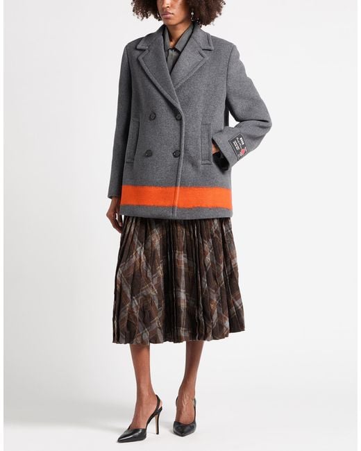 MSGM Gray Mantel