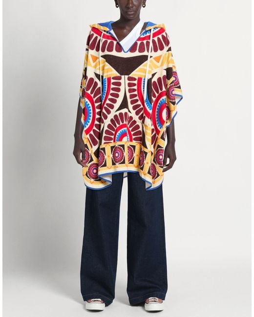 Cape LaDoubleJ en coloris Red