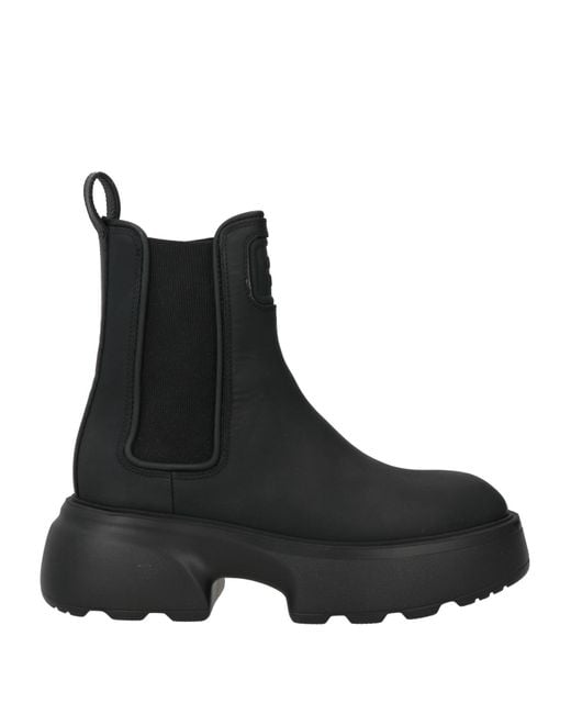 COPENHAGEN Black Ankle Boots Calfskin, Rubber