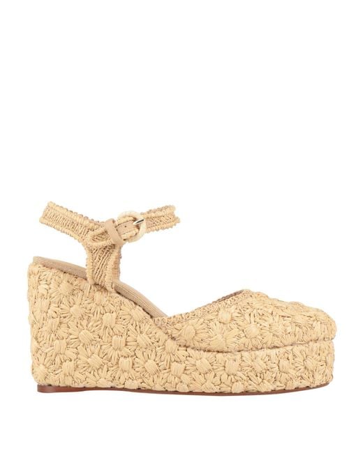 Castaner Natural Pumps