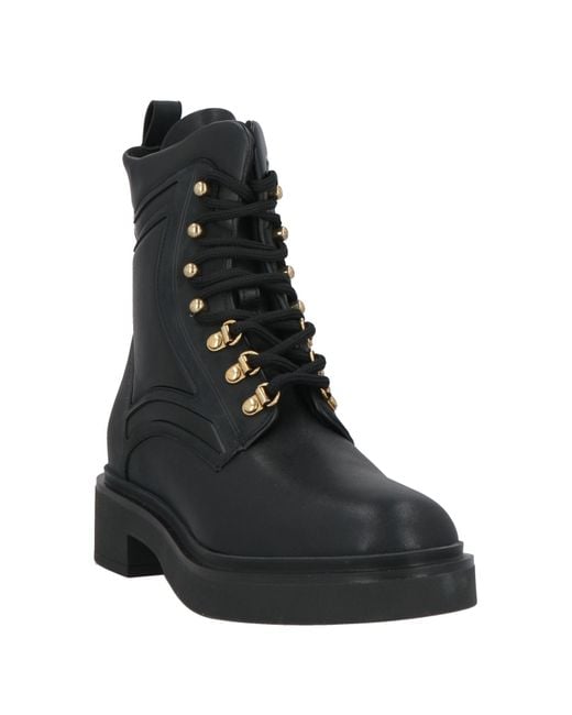 Emporio Armani Black Stiefelette