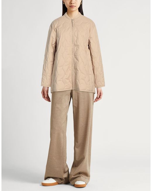 Elvine Natural Puffer