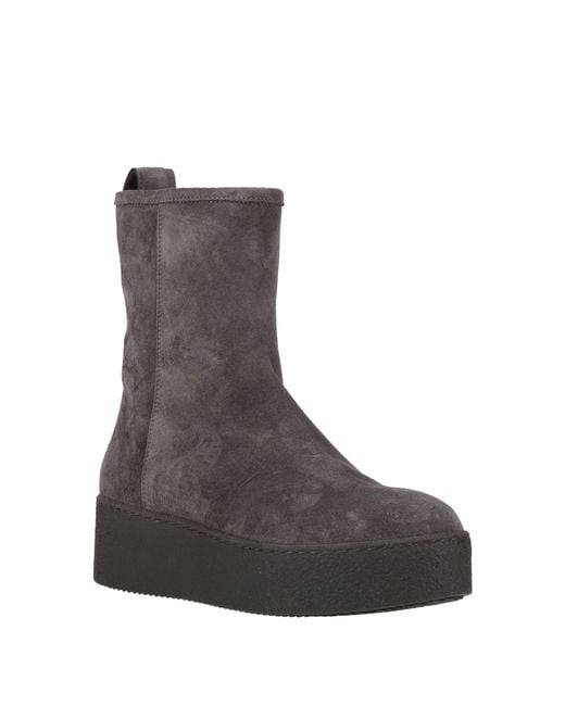 Agnona Brown Ankle Boots