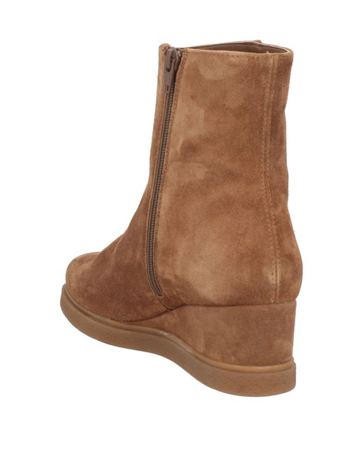 Unisa Brown Ankle Boots