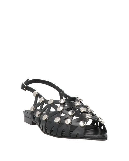 Ovyè Black Sandale