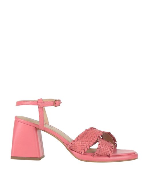 Emanuélle Vee Pink Sandals
