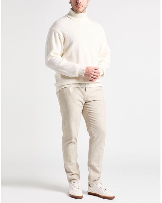 Amaranto White Turtleneck for men
