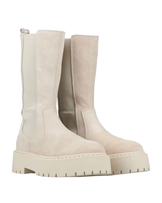 Steve Madden Natural Boot