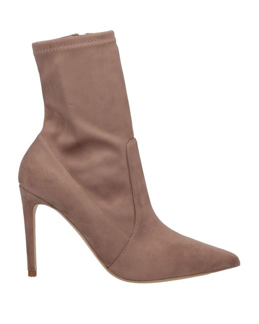 Ninalilou Brown Ankle Boots