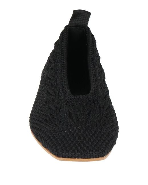 Alysi Black Ballet Flats