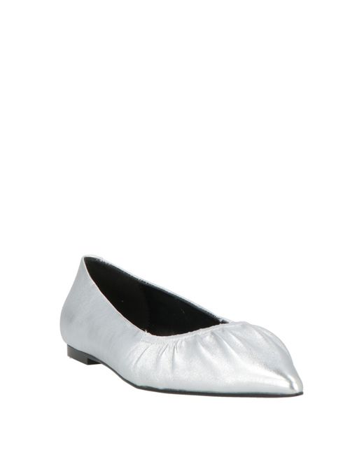 Steve Madden White Ballerina