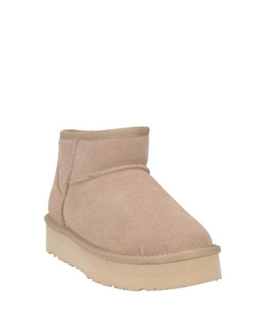 CafeNoir Natural Ankle Boots