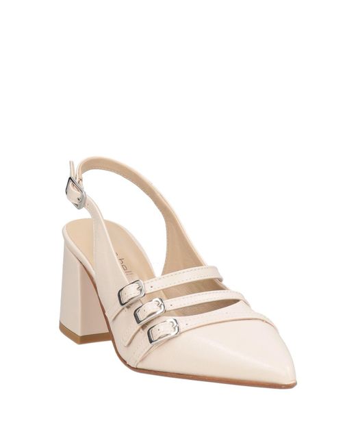 Laura Bellariva Natural Pumps