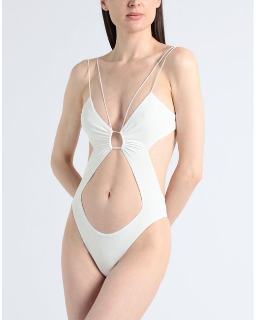 Amazuìn White One-piece Swimsuit