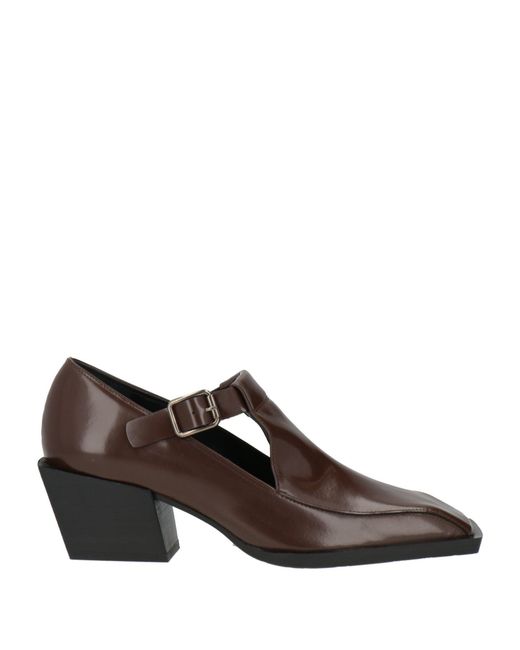 Ras Brown Pumps