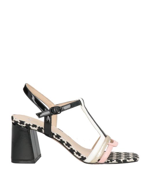 Exe' White Sandals