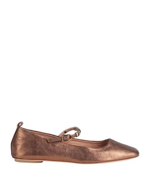 MAX&Co. Brown Ballerina
