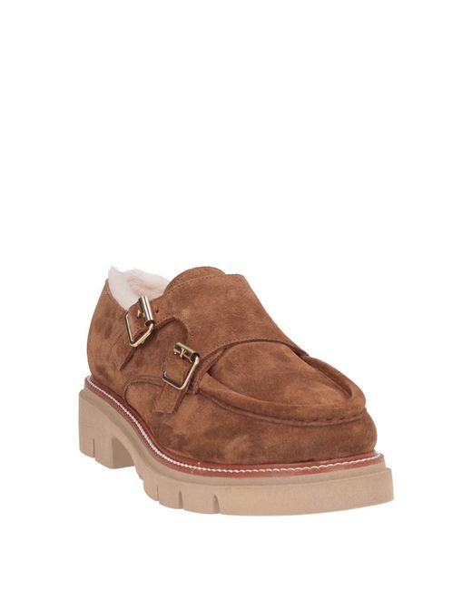Nila & Nila Brown Loafer